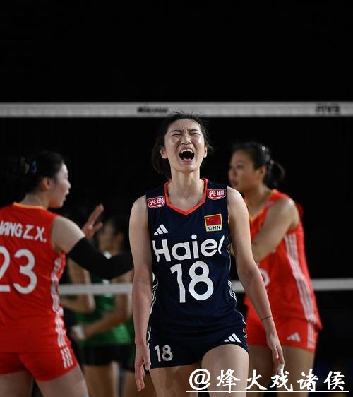 中国女排积极备战世锦赛 首场小组赛对阵墨西哥队 中国女排积极备战世锦赛 首场小组赛对阵墨西哥队